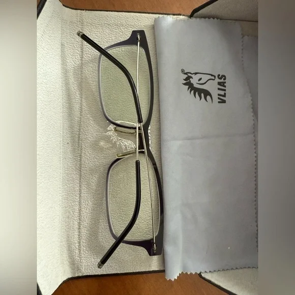 Blue light blocking glasses - Picture 3 of 6